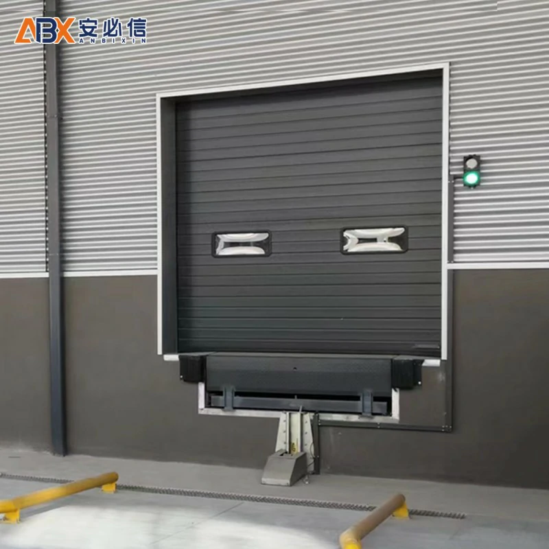 聊城翻板滑升门